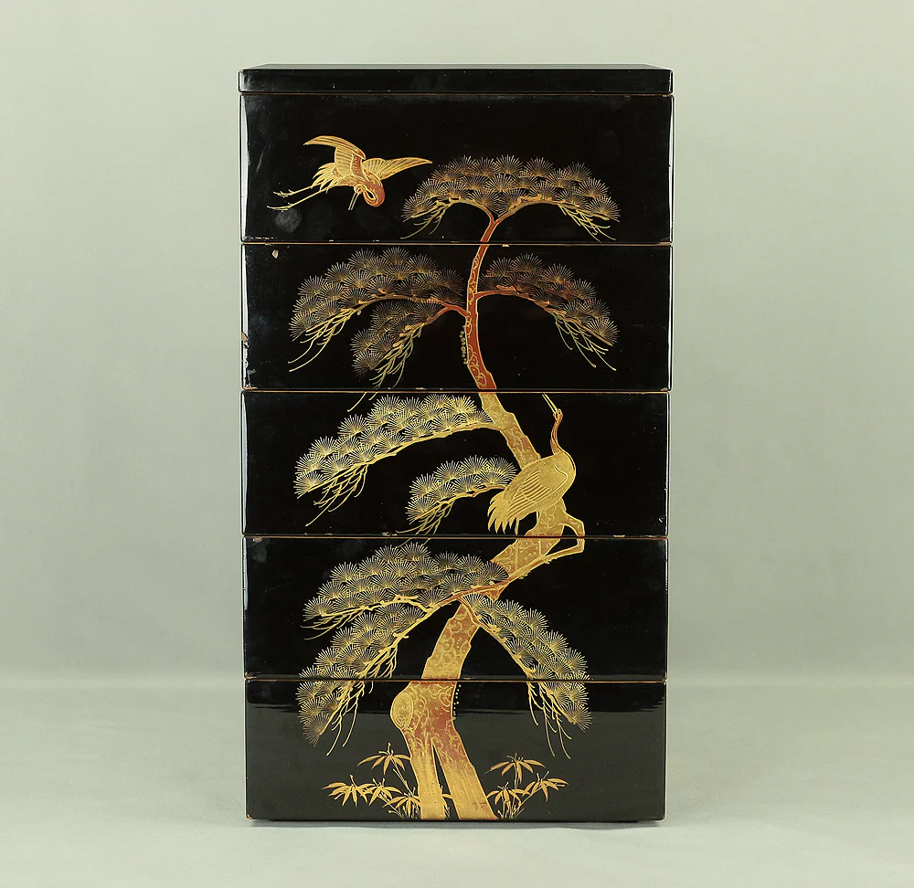 Gold Lacquer Makie Five-Tiered Box Jubako 'Pine Tree and Crane' with Stand VA589 - Image 6