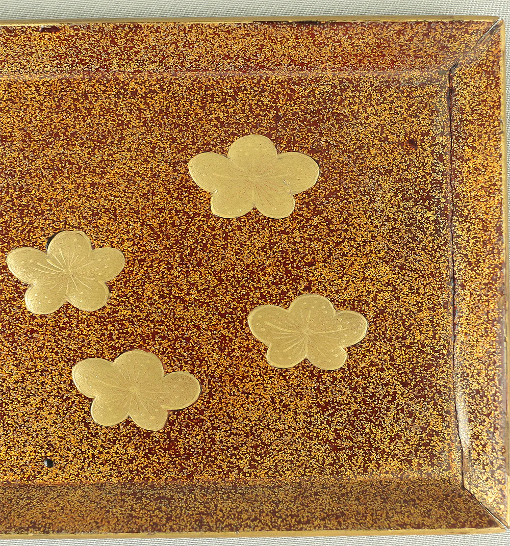 Gold Makie Lacquered Plum Wisteria Paulownia and Cherry Blossom Pattern Portable Lunchbox Set Four-Tiered Box Jubako Two Sake Bottles, Sakazuki and Plates (Kochu 行厨 Hanami Bento 花見弁当 Nodate Bento 野点弁当) with Box VA233 - Image 60