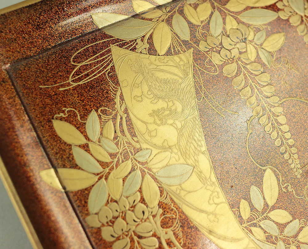 Gold Makie Lacquered Plum Wisteria Paulownia and Cherry Blossom Pattern Portable Lunchbox Set Four-Tiered Box Jubako Two Sake Bottles, Sakazuki and Plates (Kochu 行厨 Hanami Bento 花見弁当 Nodate Bento 野点弁当) with Box VA233 - Image 8