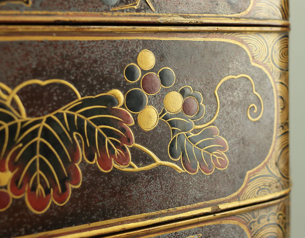 Gold Wave pattern Lacquered Five-Tiered Box Jubako Makie Gold lacquered 'Animal, Flowers and Bird' with Box VA247 - Image 120