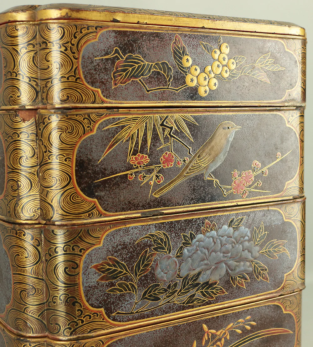 Gold Wave pattern Lacquered Five-Tiered Box Jubako Makie Gold lacquered 'Animal, Flowers and Bird' with Box VA247 - Image 17