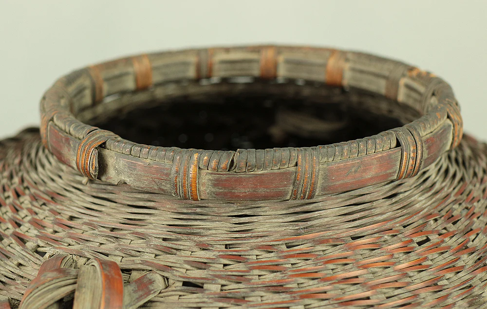 Hanakago with Handle Bamboo Woven Basket Flower Vase for Tea Ceremony VA363 - Image 18
