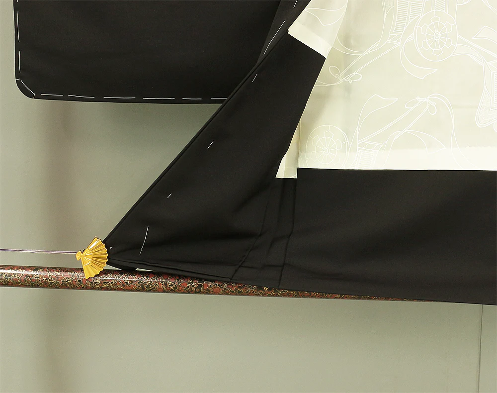 Haori Japanese Kimono Coat with Black Color Pattern Chrysanthemum Peony Plum and Ox-Drawn Coach KI176 - Image 17