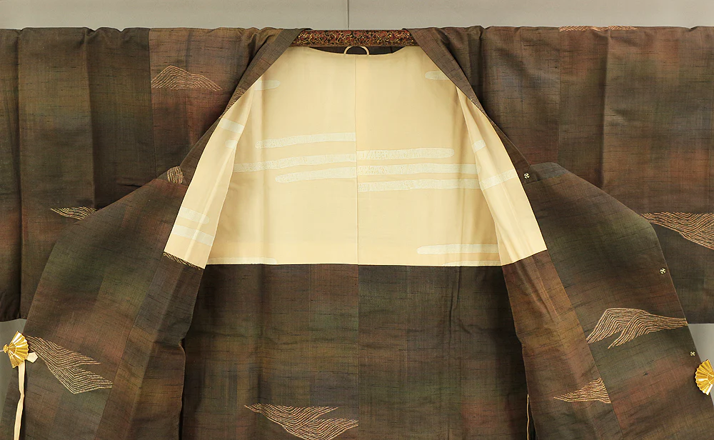 Haori Japanese Kimono Coat with Brown based Color Pattern Mountain KI181 - Image 14