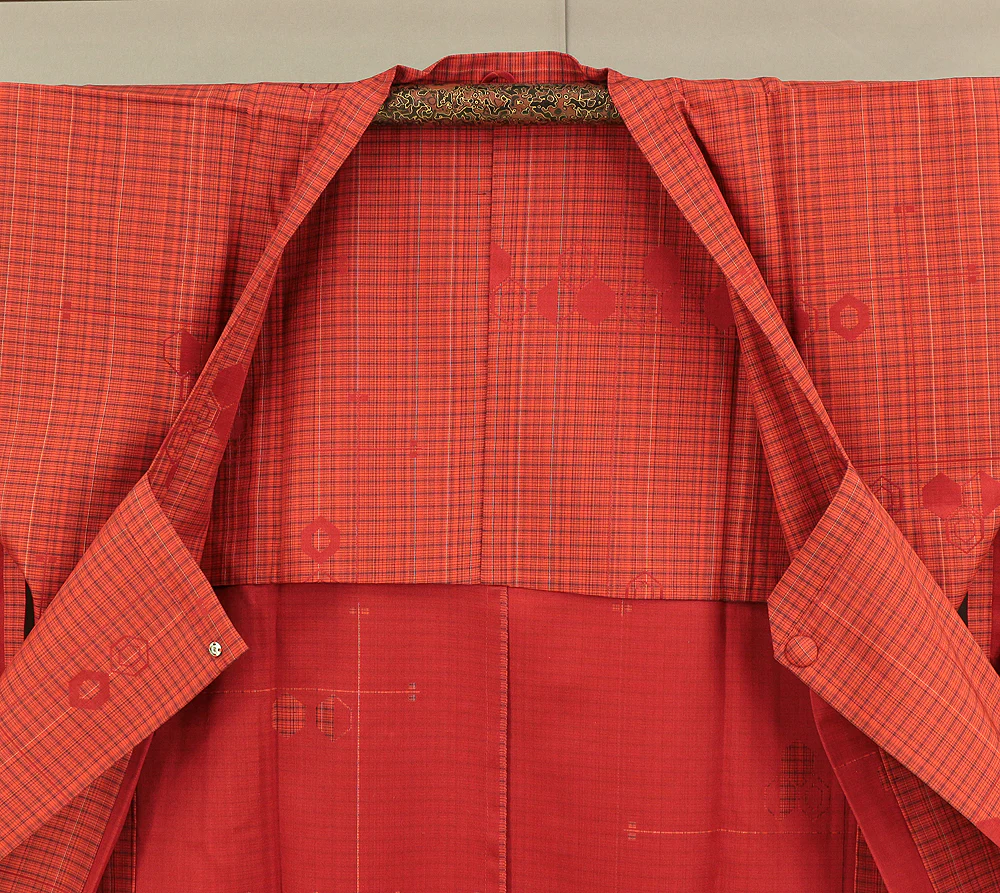 Haori Japanese Kimono Coat with Red color based Pattern Koushi Checked Kikko Hexagonal KI139 - Image 13