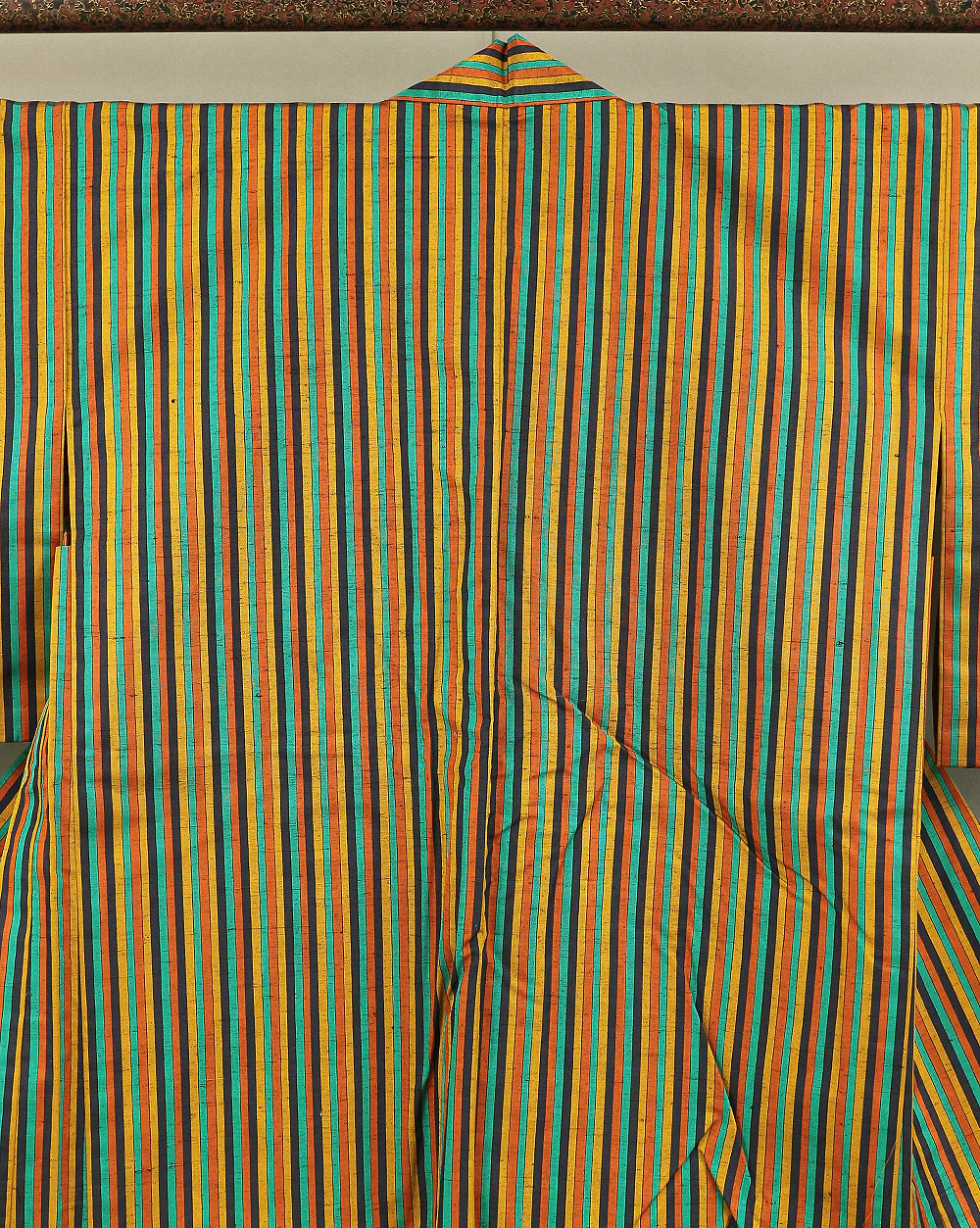 Haori Japanese Kimono Coat with Yellow Color based Pattern Shima Stripe KI178 - Image 4