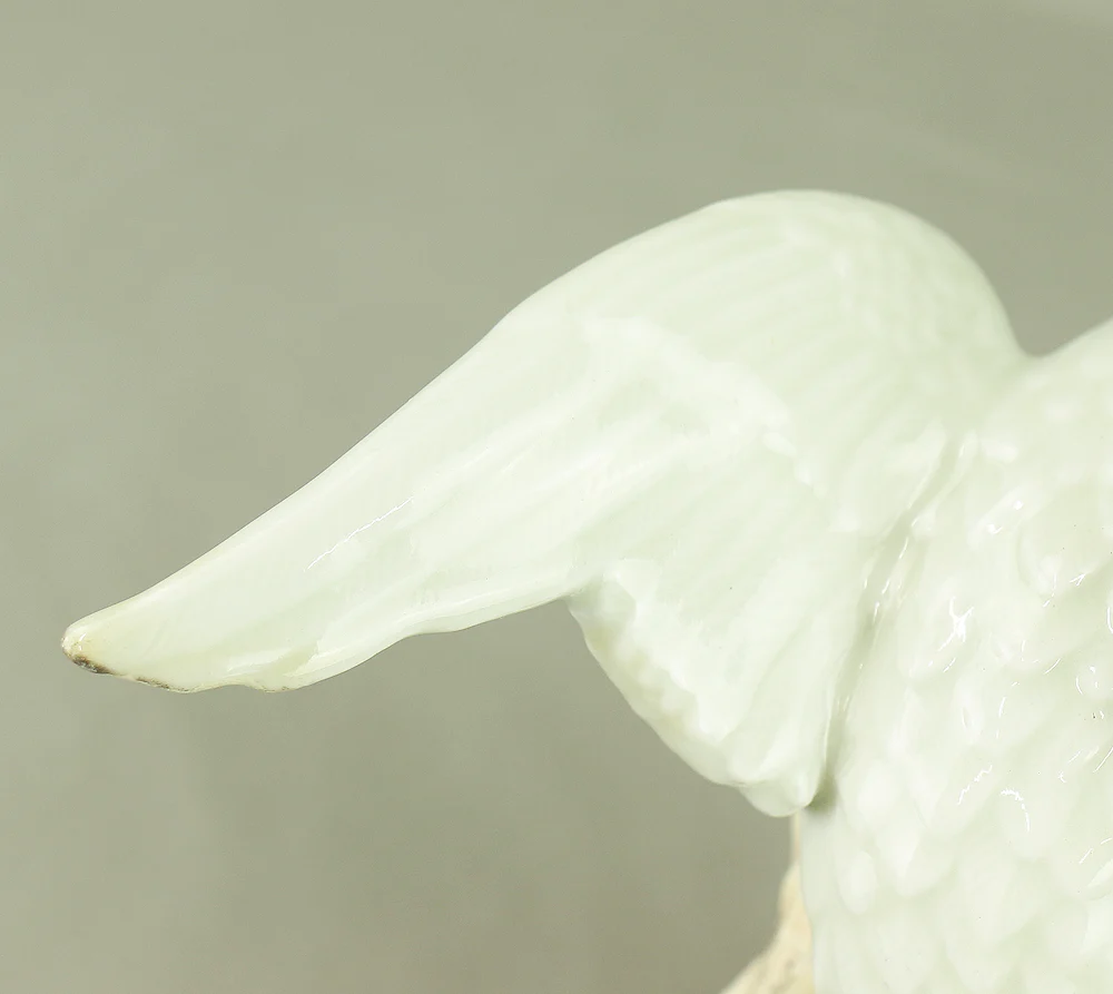 Hirado ware Mikawachi ware White Porcelain Eagle on Rock with Box VA476 - Image 21