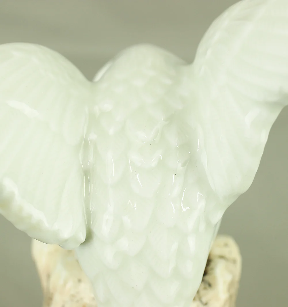 Hirado ware Mikawachi ware White Porcelain Eagle on Rock with Box VA476 - Image 22