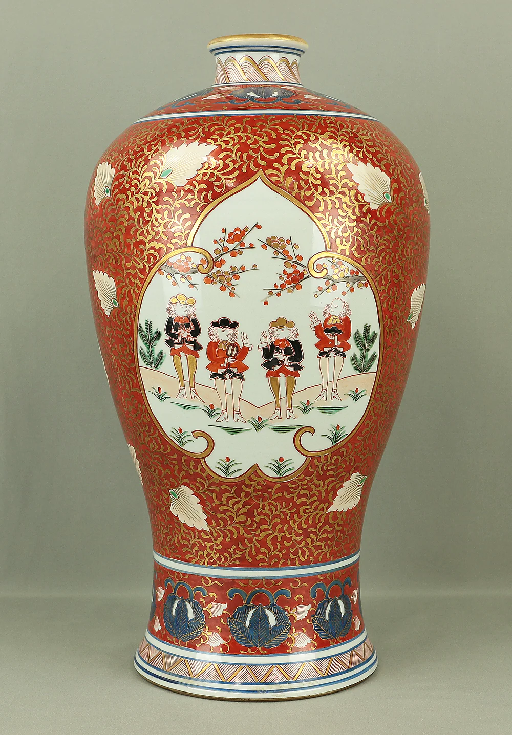 Imari Four Dutchmen Aka-e (Red Painting) Gold Decoration Double Square Marks 'Fuku 福' Flower Vase Pot VA198 - Image 20
