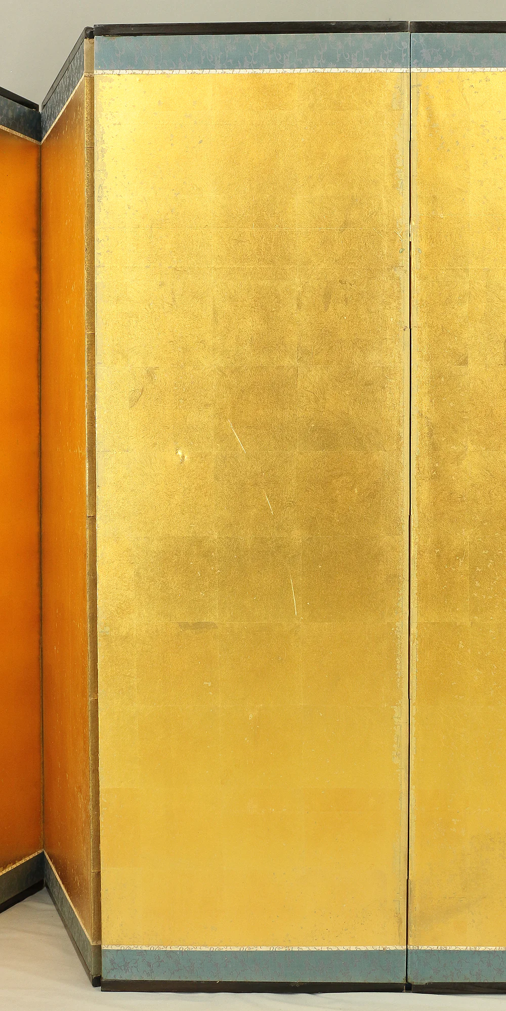 Japanese Gold-Leaf room divider Byobu 6 panels Folding screen / The beauty of shining Gold Leaf V828 - Image 7