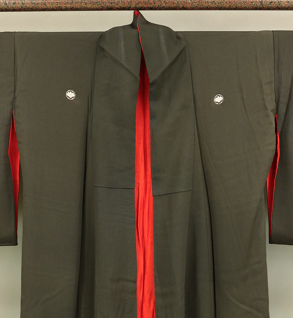 Japanese Kimono Kuro Tomesode (Black based the most formal kimono) with Black color Pattern Pine Bamboo Plum KI152 - Image 15