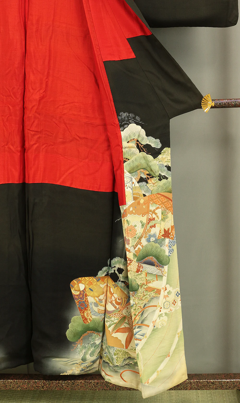 Japanese Kimono Kuro Tomesode (Black based the most formal kimono) with Black color Pattern Pine Bamboo Plum KI152 - Image 19