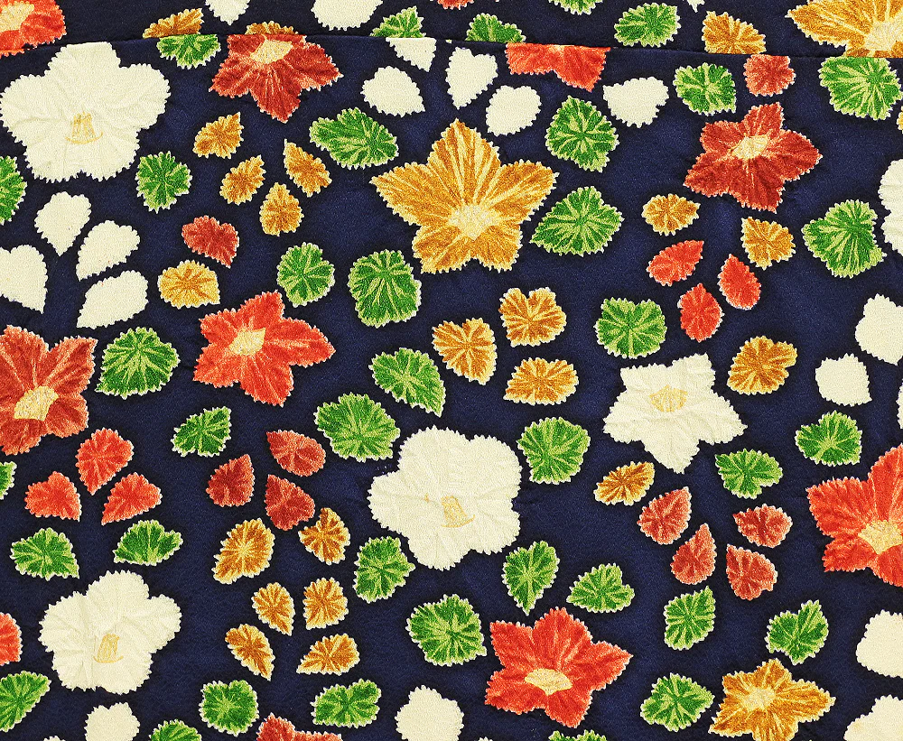 Japanese Kimono with Dark Blue Color Pattern Flower KI164 - Image 5