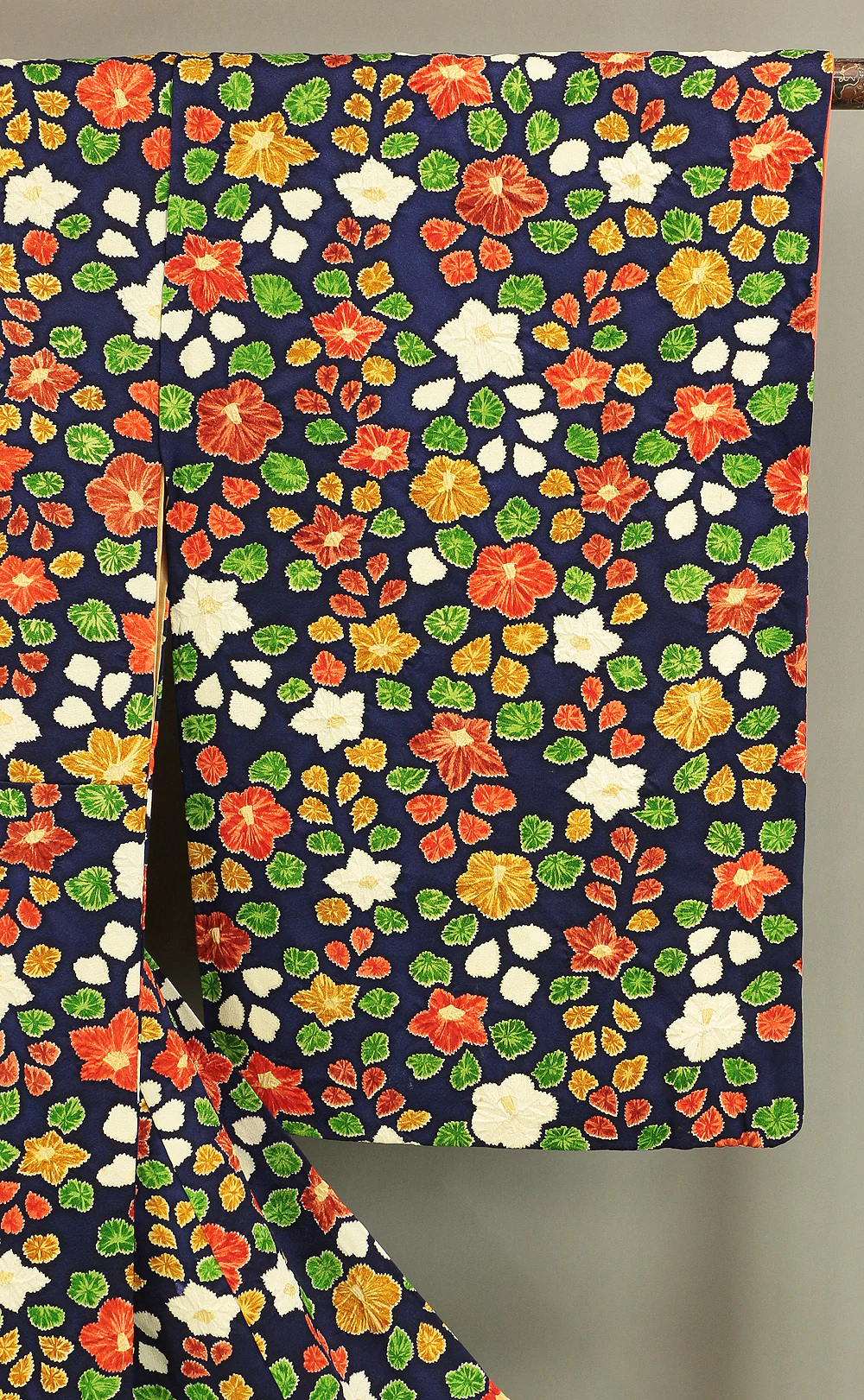 Japanese Kimono with Dark Blue Color Pattern Flower KI164 - Image 6