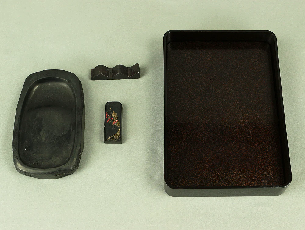 Japanese Suzuribako (Inkstone Box) design of Gold Silver Makie Lacquered 'Pigeon' VA182 - Image 27