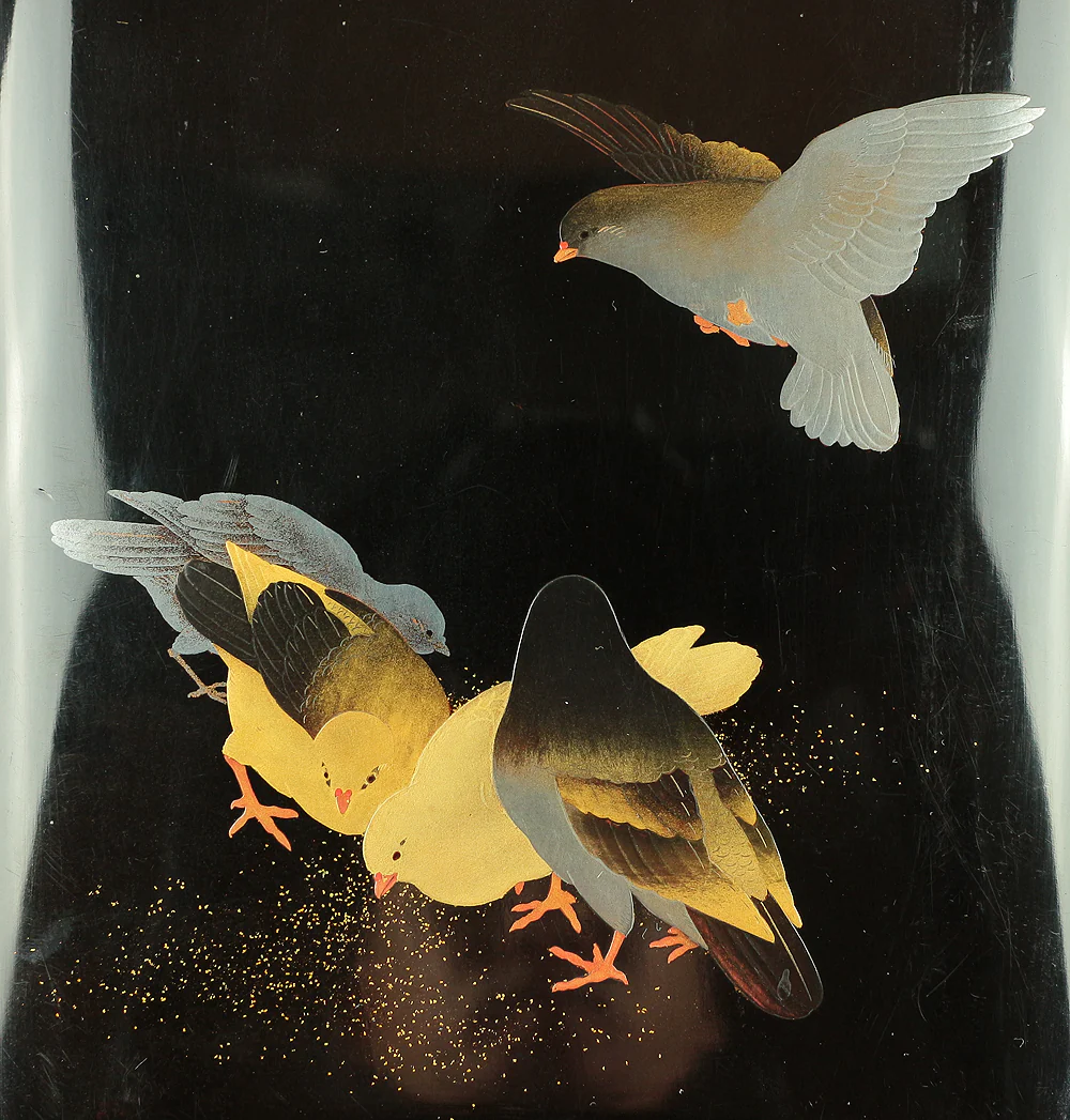 Japanese Suzuribako (Inkstone Box) design of Gold Silver Makie Lacquered 'Pigeon' VA182 - Image 4
