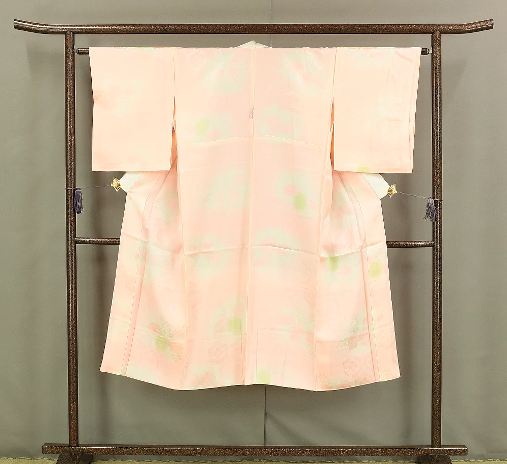 Juban Japanese Kimono Long Undergarment with Pink and White color Pattern Tortoiseshell Flower Paulownia KI138
