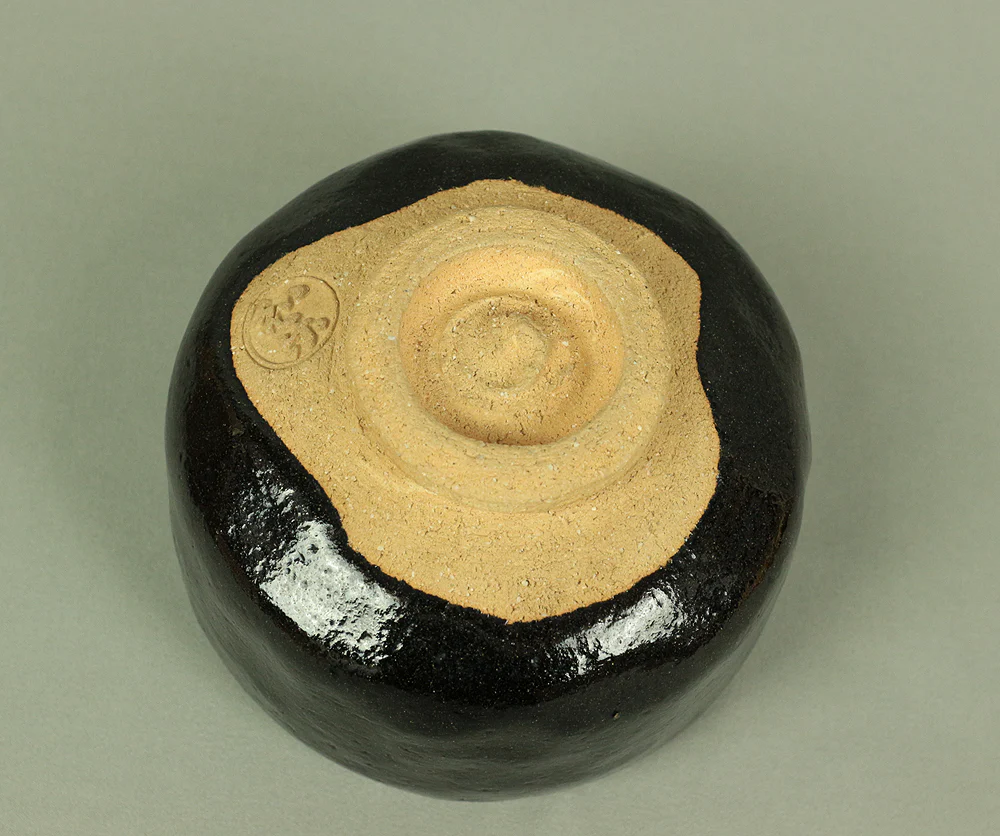 黒楽 KURORAKU Tea Bowl 川崎和楽 KAWASAKI WARAKU Original Box Tea Ceremony / Japan Raku ware Traditional Kiln Craft Culture Tea ceremony Pottery - Image 9