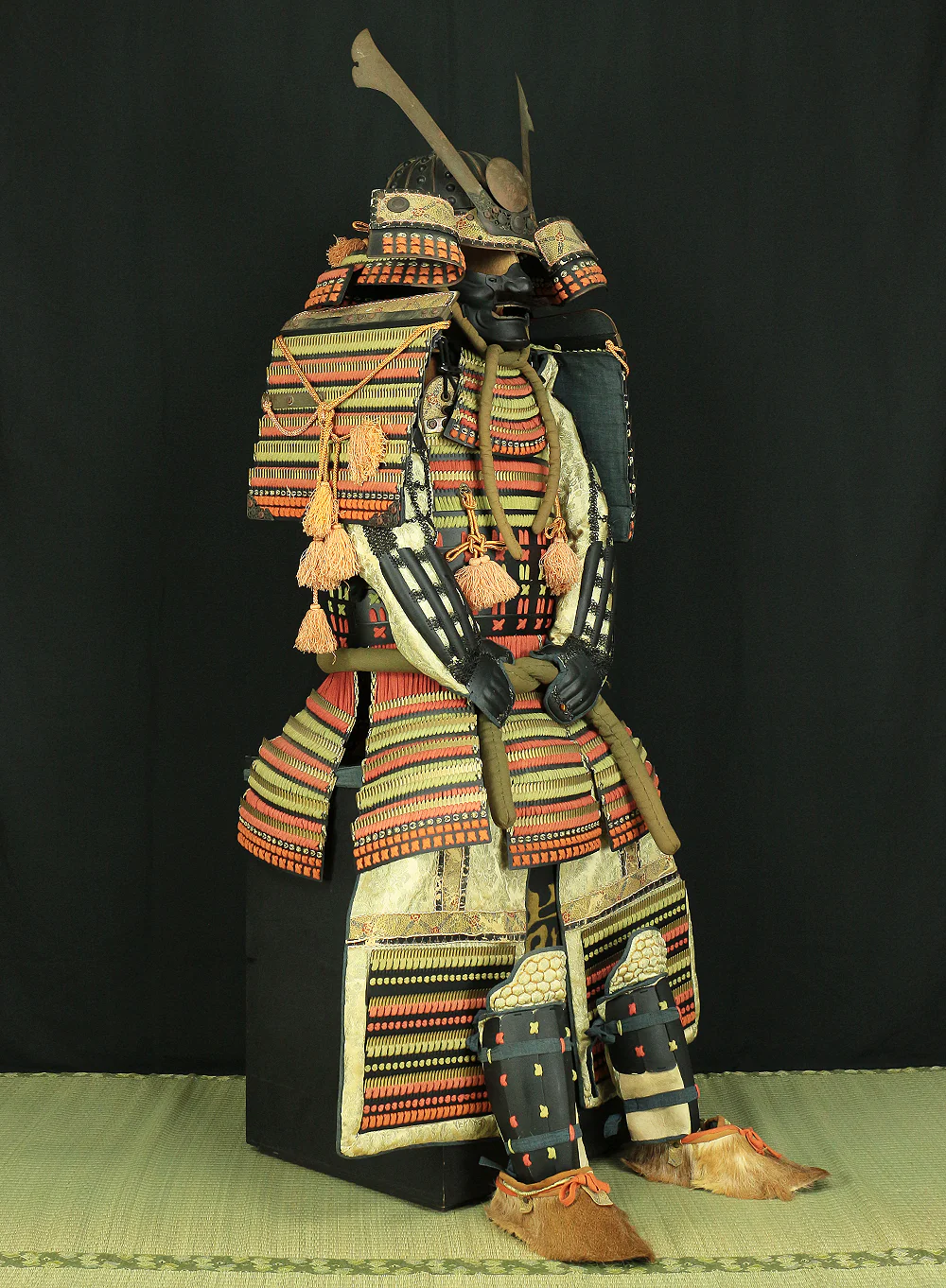 Life Size Samurai War Armor Kacchu Yoroi Vermilion Thread Body with Armor Stand, Armor Box VA515 - Image 2