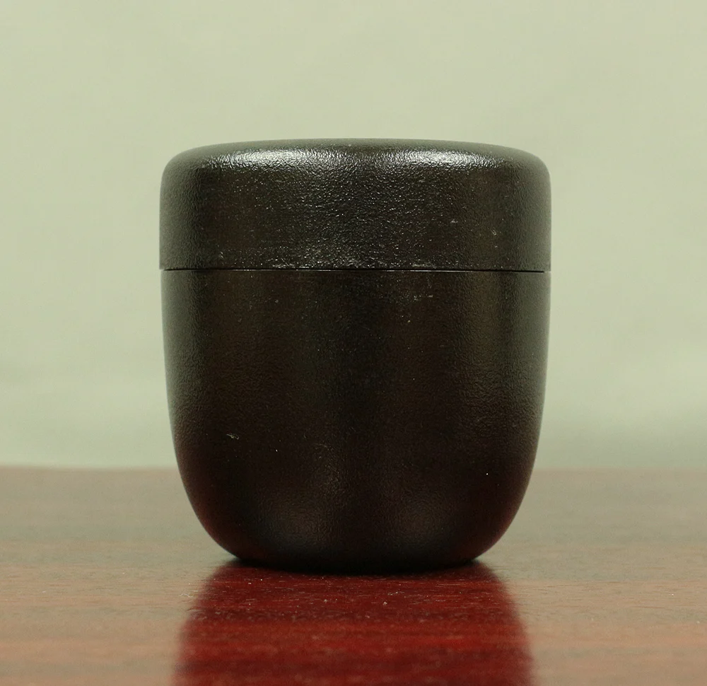 NATSUME Rikyu Style Tea Caddy Dry Lacquer with MAKIE Gold Lacquer AOI Hollyhock V450 / Japanese Tea Ceremony utensil with original Box - Image 4