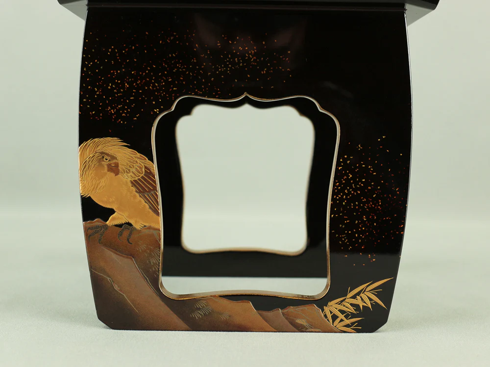 Sakazuki Stand 花月台 Kagetsu dai Refined Gold lacquered Crane on Pine Tree Hawk Duck design with Original Box (Tomobako) VA234 - Image 7