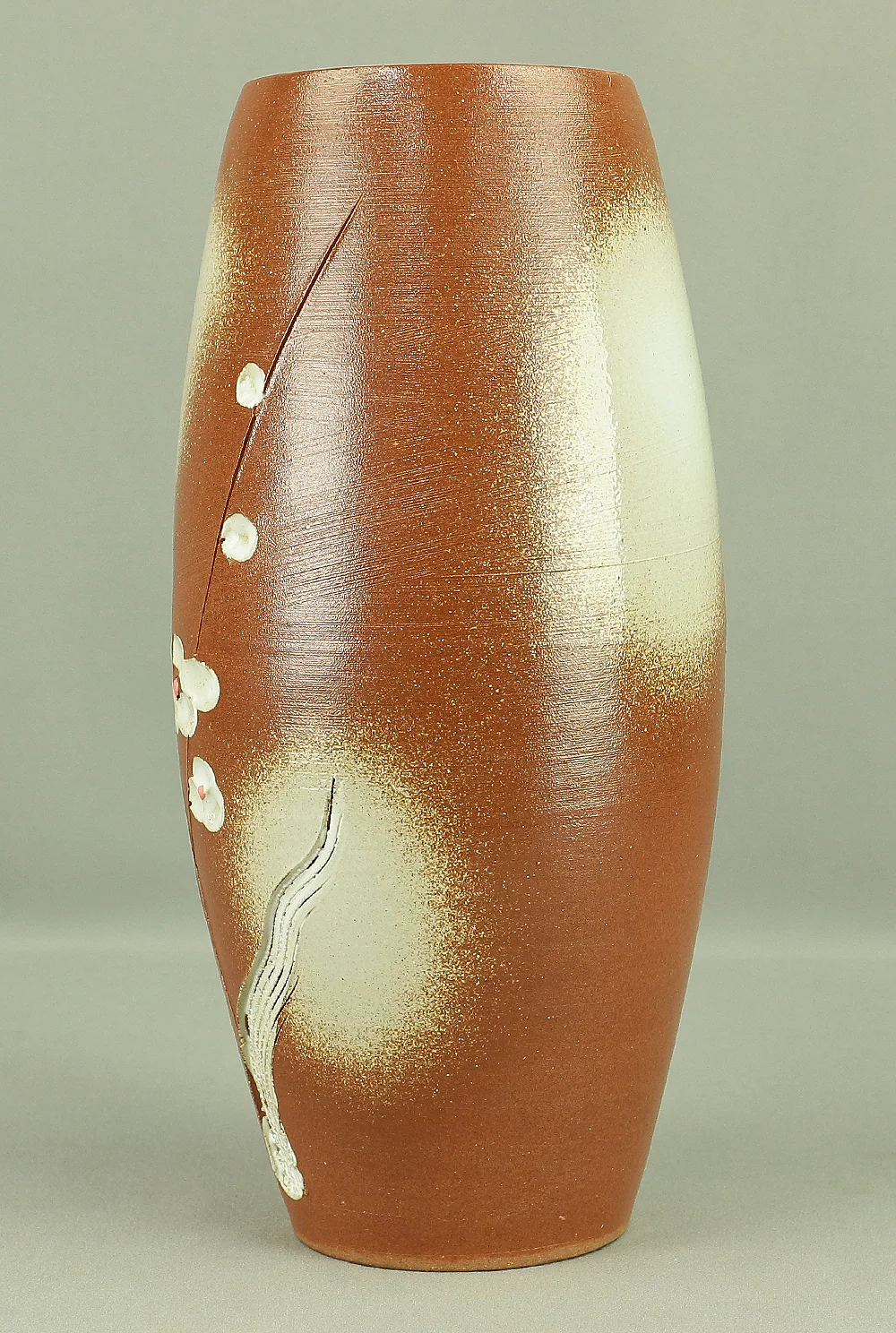 Shigaraki ware 三彩 Sansai 'White Plum' Flower Vase with Original Box (Tomobako) VA382 - Image 5