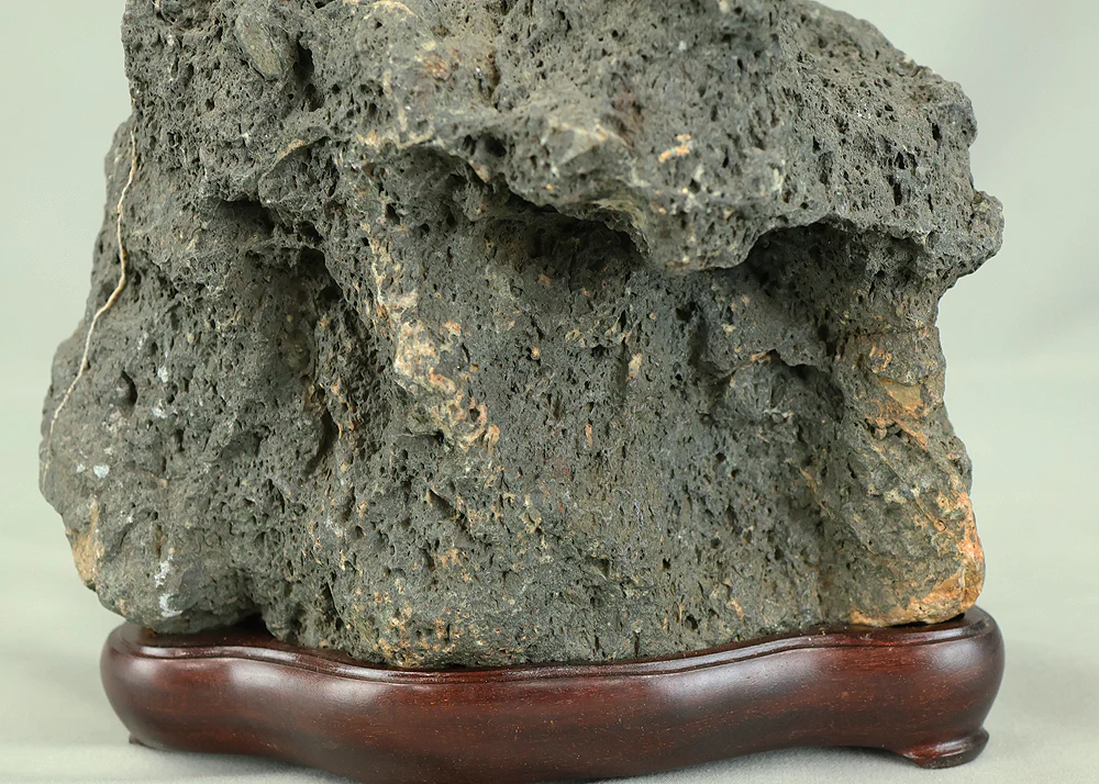 Suiseki 血洗川石 Chiaraigawa Stone 3.6kg from Okayama with Wooden Stand VB109 - Image 23