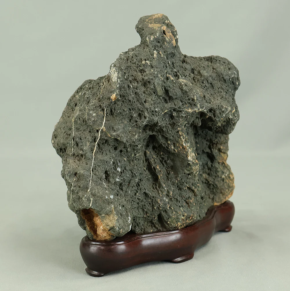 Suiseki 血洗川石 Chiaraigawa Stone 3.6kg from Okayama with Wooden Stand VB109 - Image 9