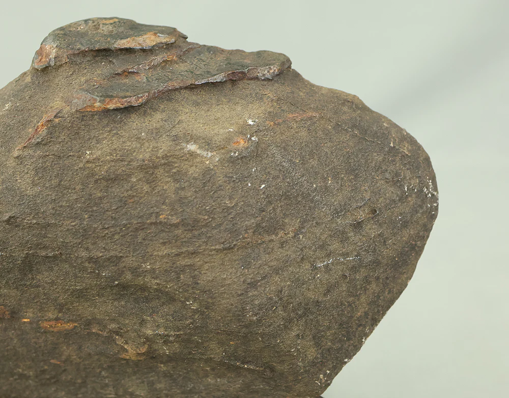 Suiseki Stone 1.3kg with Wooden Stand VB111 - Image 14