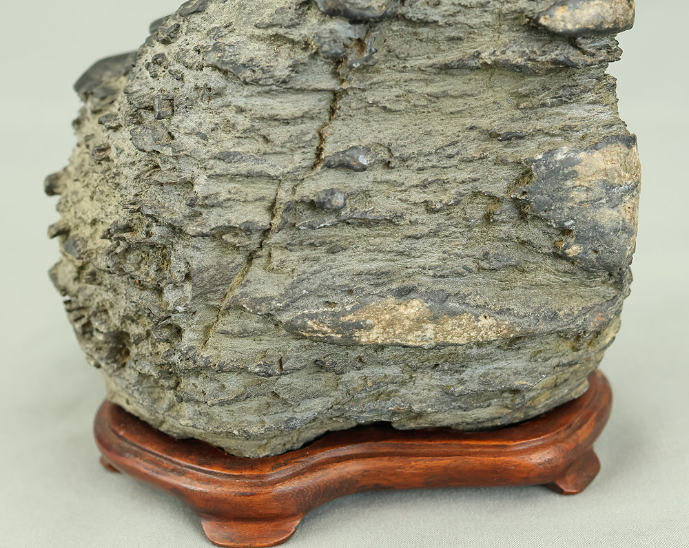 Suiseki Stone 1.9kg with Wooden Stand VB112 - Image 15
