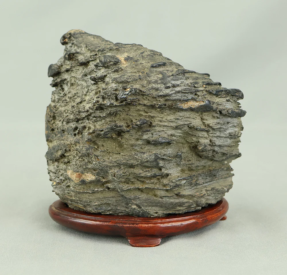 Suiseki Stone 1.9kg with Wooden Stand VB112 - Image 8