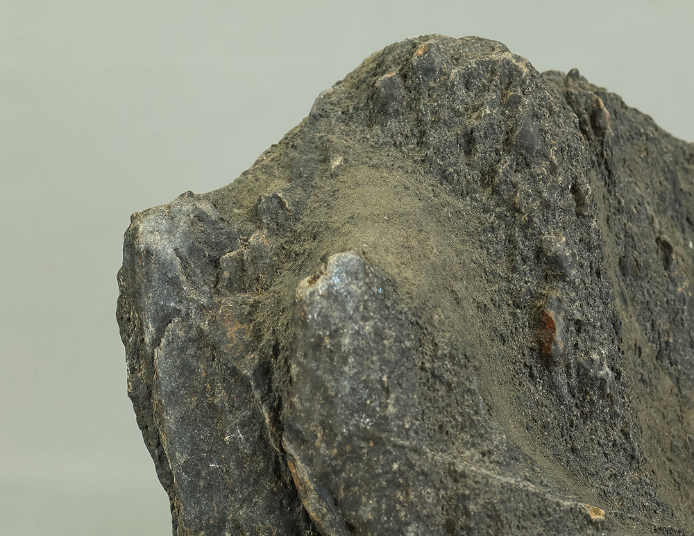 Suiseki Stone 5.9kg with Wooden Stand VB106 - Image 14