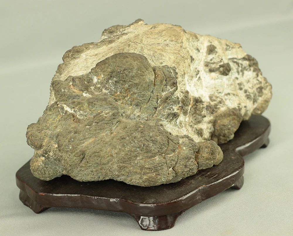 Suiseki stone with Wooden Stand VA379 - Image 15