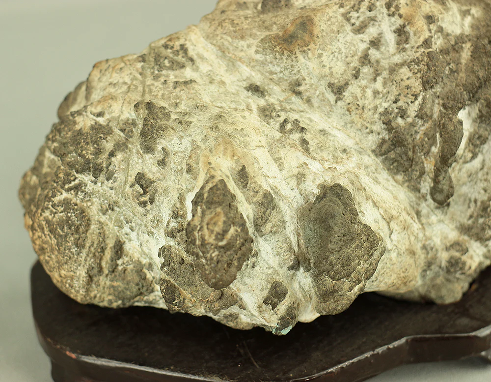 Suiseki stone with Wooden Stand VA379 - Image 20