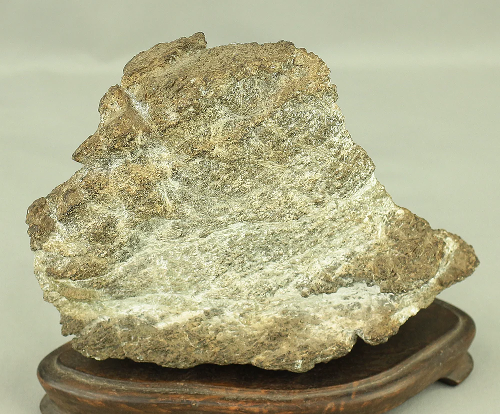 Suiseki Viewing Stone 1.5kg with Wooden Stand VA540 - Image 19