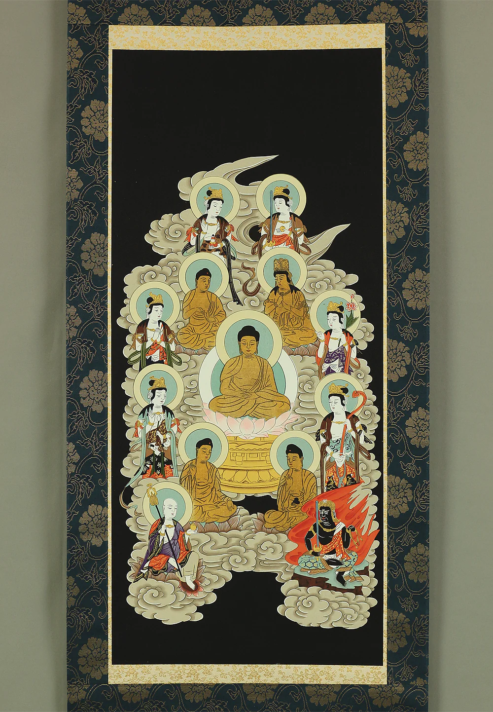 Thirteen Buddhas and Bodhisattvas with Original Box (Tomobako) / Japanese Buddhism Hanging scroll RC542