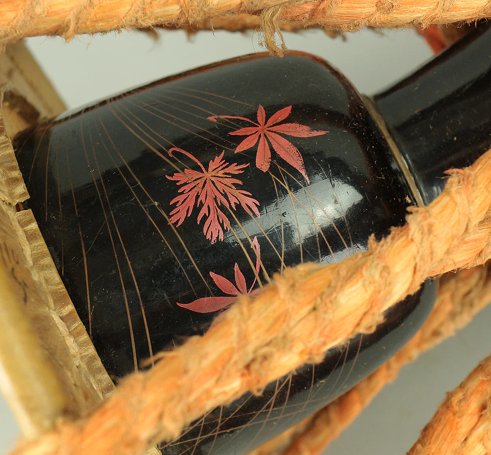 Tsuzumi Lacquered hand drum used for Japanese traditional events Matsuri Festival, Noh, Kabuki, Geisha, Ohayashi, etc... - For decorative V789 - Image 16