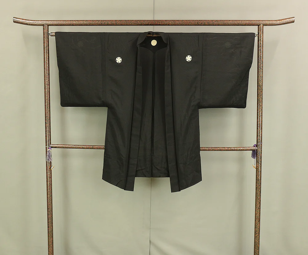 Usumono Haori Japanese Men's Kimono Coat Kuro Montsuki (Black based the most formal kimono Coat) Thin Black For Summer KI169 - Image 8