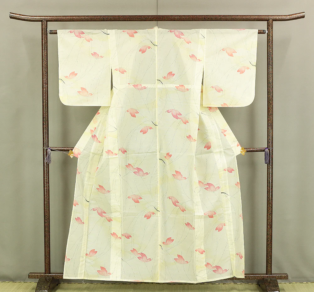Usumono Japanese Kimono Thin For Summer with White based color Pattern Willows and Butterflies KI163