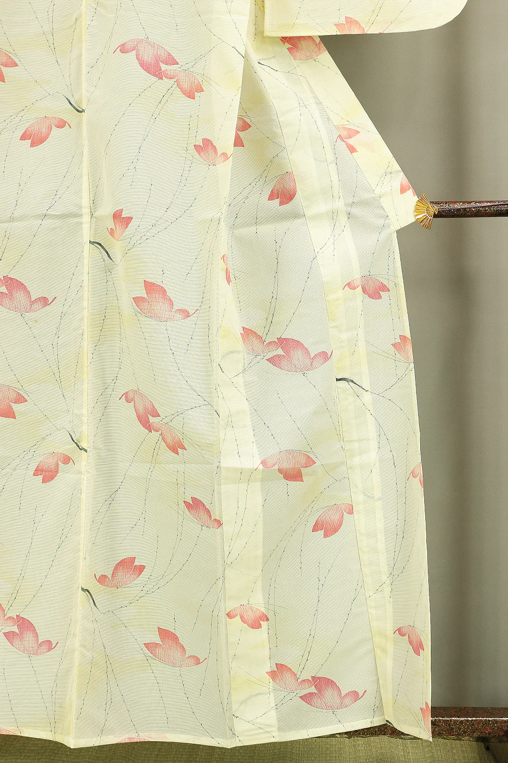 Usumono Japanese Kimono Thin For Summer with White based color Pattern Willows and Butterflies KI163 - Image 8