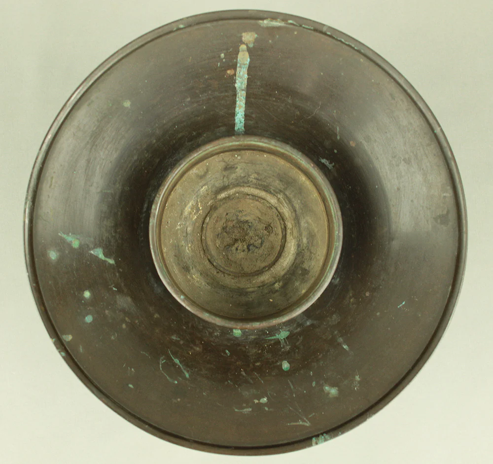 Wave-Shaped Legs Bronze Vase Ikebana Vase Usubata Suehiro Hanaike 末廣花生 VA807 - Image 9